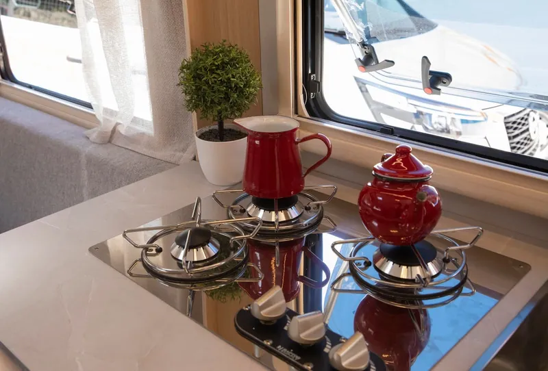 Cocina de gas de dos fuegos de la caravana VDK V400L